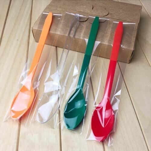 QINGWANG Disposable Tableware For Holidays