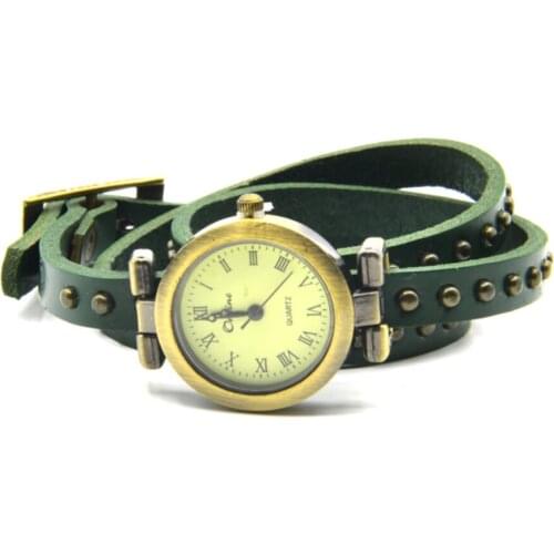 Keskin bijuteri Clock