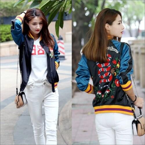 2021 spring long sleeve embroidery flower snake bee female jacket casual loose baseball uniform cotton short jacket hot W484