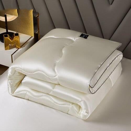 Ice silk summer cool quilt, air-conditioned quilt, spring and autumn thin quilt, washable quilt for students and children