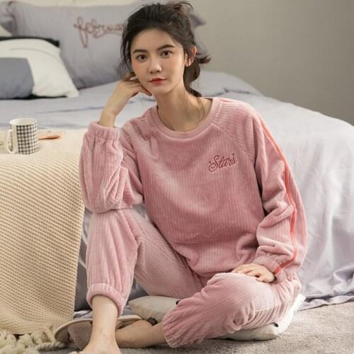 New Sleepwear Coral Fleece Pajamas Womens Autumn Cute Long-Sleeved Warm Suit Flannel Leisure Nightwear Winter Warm