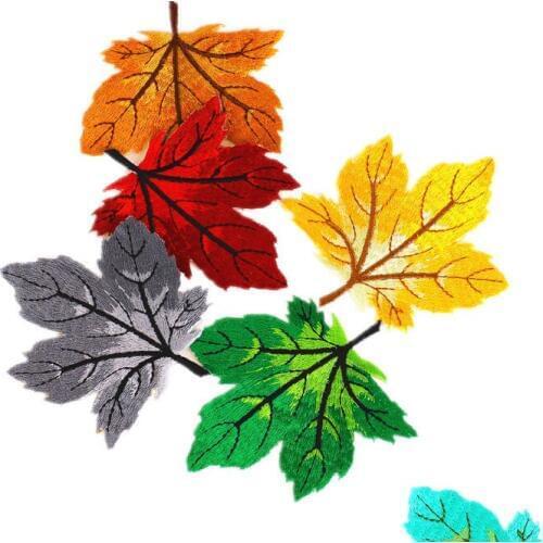 PGY 1pcs Cartoon Embroidery Maple Leaves Leaf Patch Label Badge DIY Cowboy Clothes Backpack Patches Jackets Coats Patches