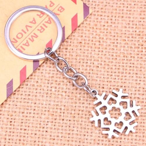 20pcs New Fashion Keychain 29*23 mm snow snowflake Pendants DIY Men Jewelry Car Key Chain Ring Holder Souvenir For Gift