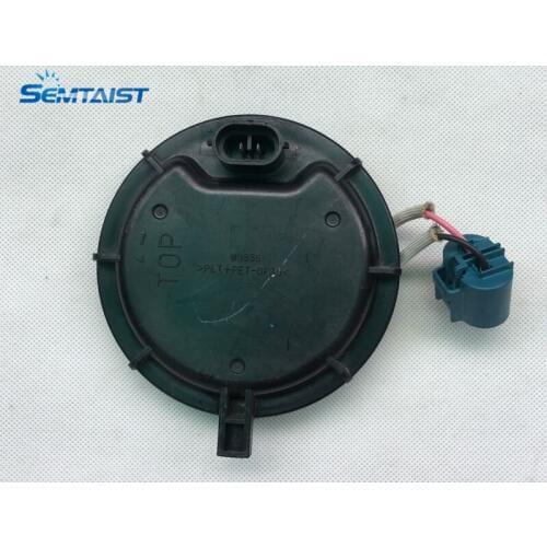 Semtaist Genuine Original OEM Headlight Cap Bulb Dust Cover W0836 (USED) free shipping post