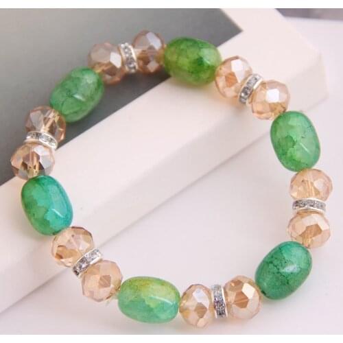 Bohemia Crystal Bracelets & Bangles For Women Elastic Strand Bangle Simple Small Daisy Pendant Bracelet Jewelry Accessories 2021