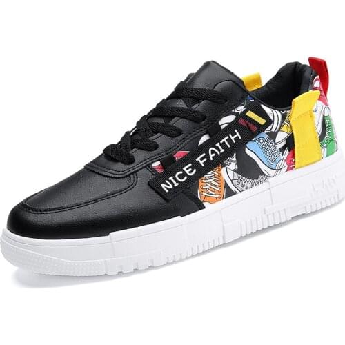 Men Classical Shoes Skateboard Graffiti Leisure Walking Sneakers Antiskid Summer Outdoor Shoes 2021 New Brand Designer 39-44