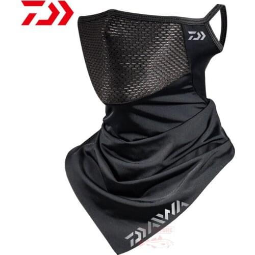 Daiwa Fishing Hanging Ear Triangle Scraf Quick Dry Running Triangle Scarf Outdoor Riding Magic Headscarf Seamless Sunproof Masks
