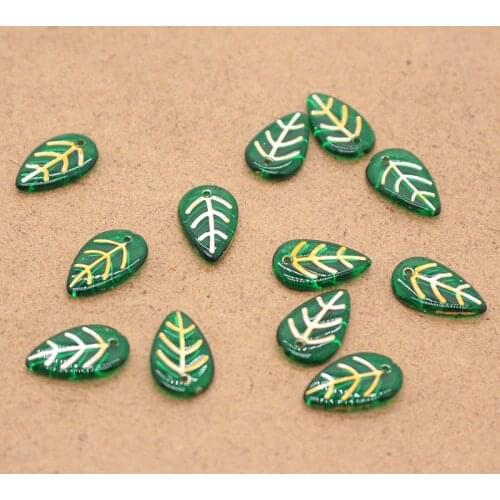 10pcs Simple Resin Small Green Leaf Earring Charms Minimalist Retro Bracelet Beads Leaves Necklace Pendant DIY Jewelry Make