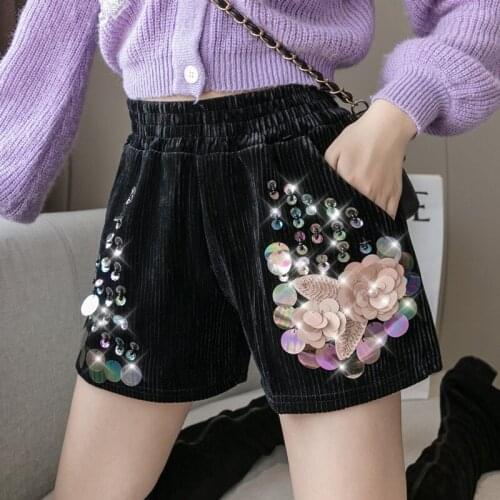 2020 Autumn Winter New Sequins Beaded Corduroy Wide Leg Shorts Women Fashion Corduroy Shorts Casual Womens Outer Boots shorts