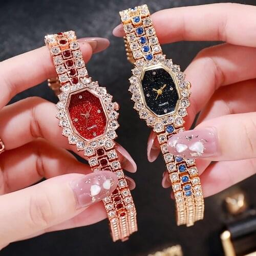 Luxury Watch For Women New Ladies Watch Bracelet Square Watch Full Diamond Ladies Wrist Watch Fashion Casual Starry Sky Clock