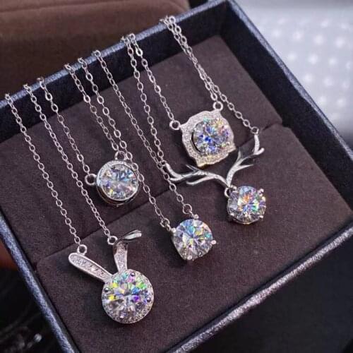 Moissanite Pendant 1CT 2CT Size Shiny Better than Diamond Real 925 Silver Fine Jewelry for Wedding Party Gift 1 pc price
