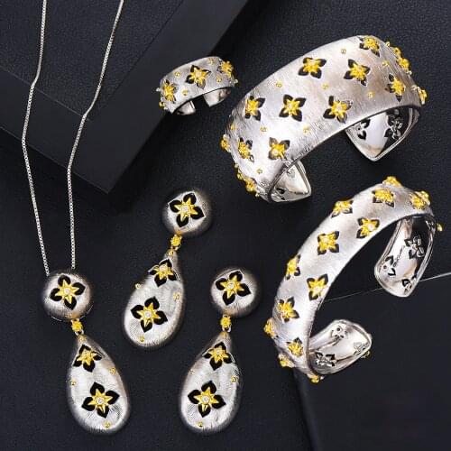 Luxury Noblewoman Trendy Necklace Bangle Earrings Ring Jewelry Sets For Women Wedding High Quality New Dubai Style indian