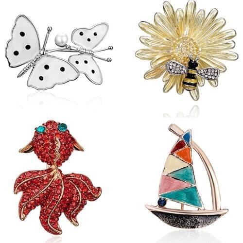 Little Bee Butterfly Deer Daisy Flower Insect Brooches Fashion Rhinestone Animal Brooch Pin Jewelry For Women Kids Gift Dropship