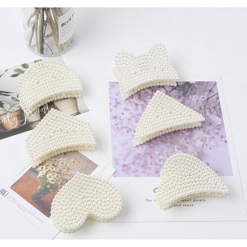 2021 New Hair Claw Hyperbole Big Pearls Acrylic Hair Claw Clip Big Size Makeup Hair Styling Barrettes for Women Hair Accessories