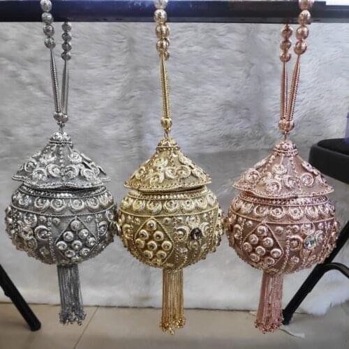 DOYUTIG New Arrival Indian Style Womens Hand-Made Metal Clutches For Wedding Short Tassels Crystal Buckets Evening Bags F837