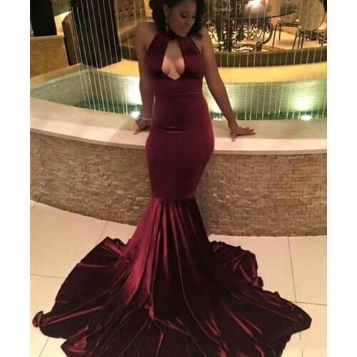South African Velevt Burgundy Prom Dresses 2020 New Sexy Halter Keyhole Neck Backless Long Evening Gowns Red Carpet Gowns Custom