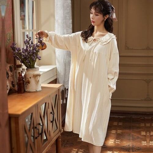 2021 Spring New Sweet Court Style Long Sleeve Cotton Nightdress Womens Loose Leisure Medium Length Nightdress Home Wear