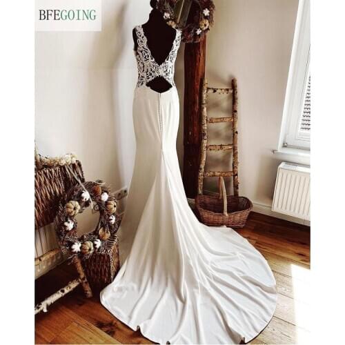 Ivory Lace Satin Chiffon V-Neck Floor-Length Mermaid/Trumpet Wedding Dresses Chapel Train Bridal Gowns Custom Made