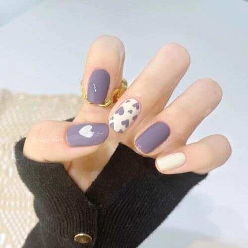 24pcs Purple Heart Pattern Wear Short Paragraph Fashion Manicure Patch False Nails Save Time Wearable Nail Patch