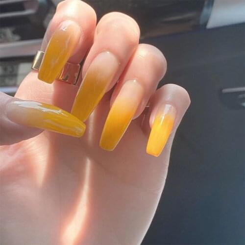 24Pcs Gradient Yellow Fake Nails Patch Glue Type Removable Long Paragraph Fashion Manicure DIY Nail Art Decoration For Manicures