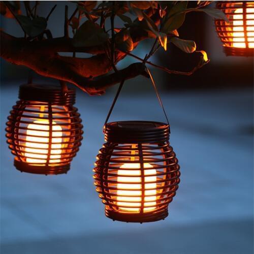 Thrisdar 2/4PCS Hanging Solar Lantern Light Outdoor Solar Umbrella Candle Light Tree Garden Lawn Solar Flickering Flame Light
