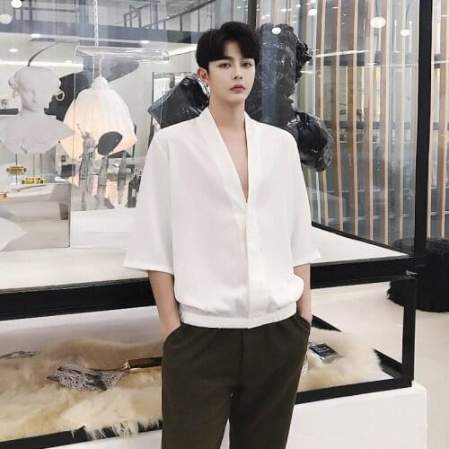 Large summer personality simple deep V-neck loose pullover shirt trendy mens Japanese ins solid short sleeve shirt