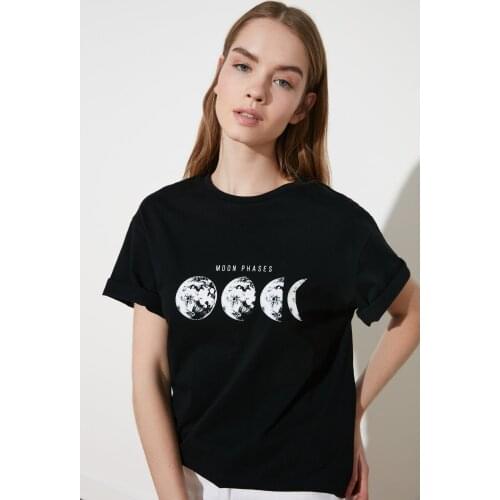 Black Printed Boyfriend Knitted T-Shirt 2021 New Season New Style Fashion Different Model Casual Sleeve Female Tops And Tshirts