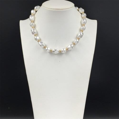 Gorgeous Gold Color Ball Disc Interval Irregular Pearl Statement Necklace For Women Girl ClassicEvening Party Decoration Jewelry