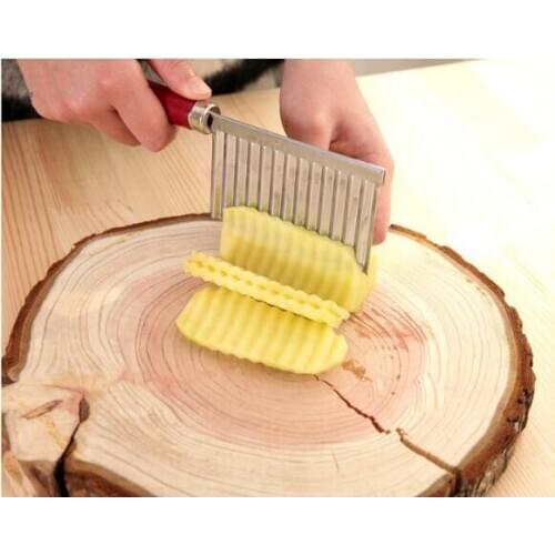 1PC Stainless Steel Kitchen Potato Carrot Fruit Vegetable Cutter Tools Wavy Edged Peeler Cooking Tools French Fry Cutter LF 170