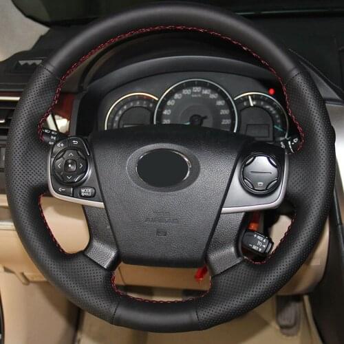 Hand stitch leather steering wheel cover Sun Protection Breathable durable For Toyota Highlander Carola Camry Levin REIZ RAV4