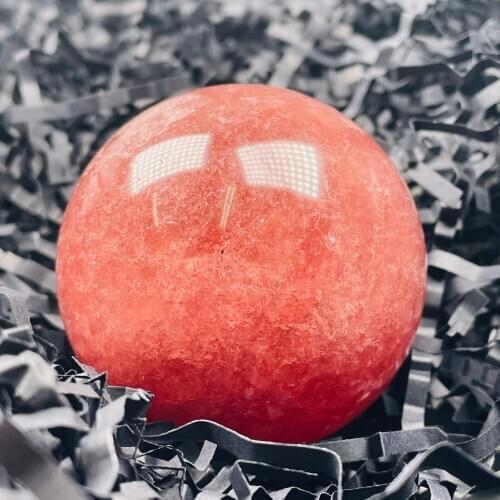 Beautiful Natural Strawberry Quartz Crystal Ball Home Decoration