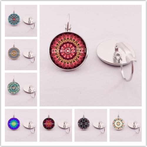 New Fashion Glamour Mandala Art Picture Earrings Henna Crystal Earrings Yoga Om Symbol Zen Buddhist Glass Earrings Women Jewelry