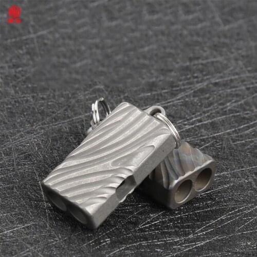 1PCS Titanium Alloy Whistle Pendant Outdoor Tweeter Survival Whistle For Camping And Hiking Emergency Survival Whistle