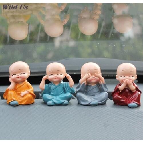 4Pcs/Set Car Interior Accessories Doll Creative Maitreya Resin Gifts Little Monks Buddha Kung Fu Small Ornaments Lovely
