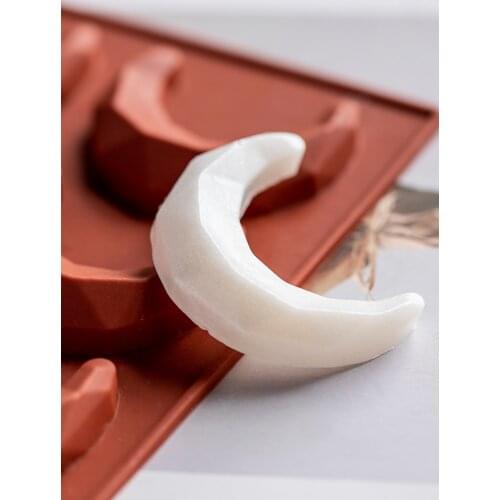 8-hole Moon Silicone Mold DIY Handmade Soap Molds for Soap Making Kitchen Toos Food Grade Silicone Chocolate Mold Resin Mold