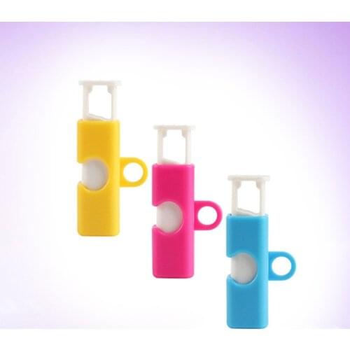 3Pcs Food Sealing Clips Cartoon Patterned Portable Moisture-proof Fresh-keeping Clamp Snack Sealer (Random Color)