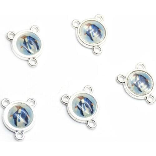 QIGO Religious Jewelry Accessories Metal Triangle Icon Stickers Necklace Connectors DIY Accessories Three Holes