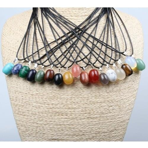 Wholesale Natural Stone Pendant Drop Water Shape Crystal AgateNecklace Good Quality Necklace