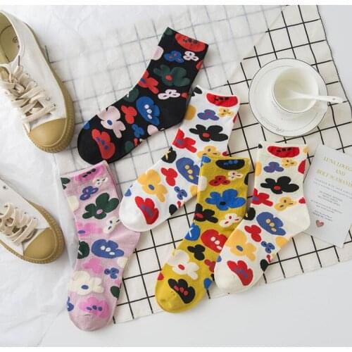 10 Pairs Colorful Flower Prints Girls Socks Beautiful Women Cotton Cute Sox Korean Style Womans Novelty Middle Tube Socks