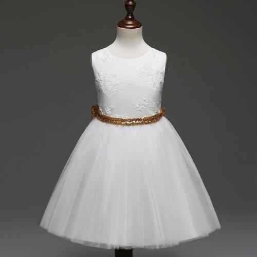 2019 Cute Childrens Dresses Bow Pattern for Girls 6 Colors Ball Gown with Ruffles and Beads for A Wedding for Communion Dress