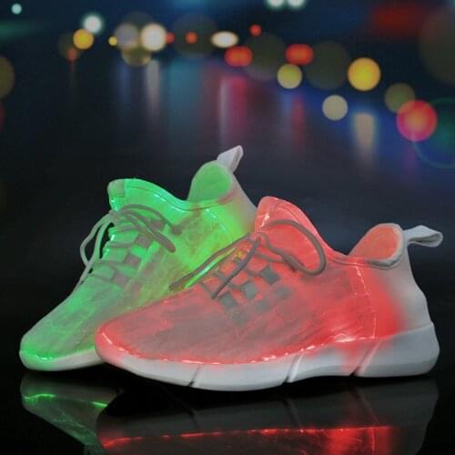 2021 New Summer Led Fiber Optic Running Shoes For Men USB Recharge Glowing Sneakers Girls Boys Women Light Up Causal Sport Shoes