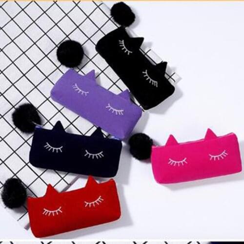 Women Cute Cosmetic Bag Case Lovely Playful Cat Large Capacity Hand Bag Female Small Bag Purse Fashion Girl Makeup Clutch Bag