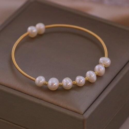 Korea Charm Natural Freshwater Pearl Adjustable Bracelets Bangles for Women Fashion Wedding Pearl Bead Jewelry Accessories Gifts