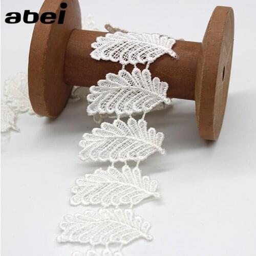 2yards/lot White Leaf-shaped Lace Trims Water Soluble Polyester Lace Ribbon DIY Wedding Craft Handmade Sewing Fabric Material