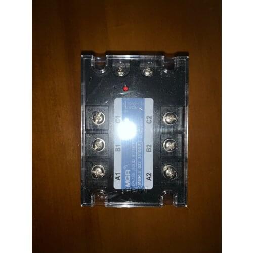 Three - phase solid - state relay 380V DC - controlled alternating current 100A MGR - 3 SSR 032 38100Z mager