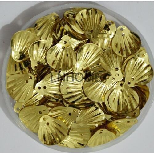 450pcs 13mm Large Shell Sequins Loose PVC Sequins for Crafts Children Sewing DIY Dress Clothing Accessories Light Gold Spangles