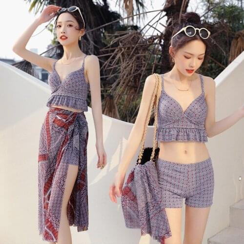 2021 New Fashion Cover Meat Slim Swimsuit Sexy Halter Strap Steel Support with Chest Pad Three-piece Swimsuit