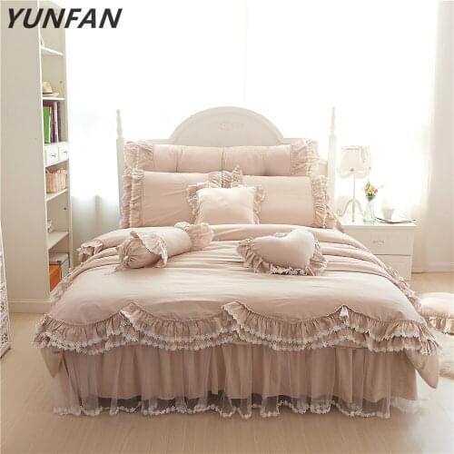 Top Luxury European Khaki bedding set ruffle lace duvet cover bedding elegant bedspread bed skirt for wedding decor bed clothes