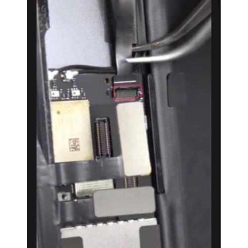 High Quality iPad 5 Air 1 LCD Display PC Connector On Motherboard