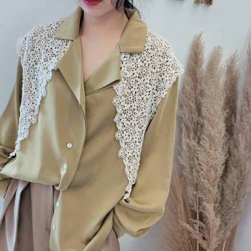 2020 Womens Fake Collars Shawl White Black Triangle Lace Floral Scarf Handkerchief Shirt Blouse Detachable False Collar Scarfs